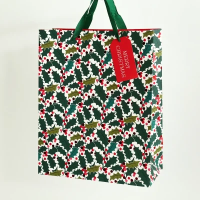 Christmas Kraft Gift Bags for Holiday Presents and Festive Party Favors